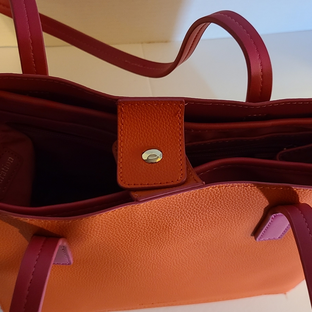 Purse - Picture 3 of 10